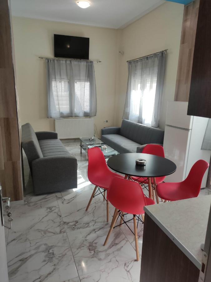 Gcm 2 Kentro Apartment Katerini