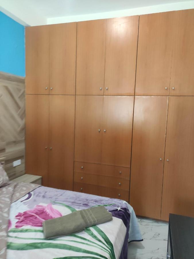 Gcm 2 Kentro Apartment *